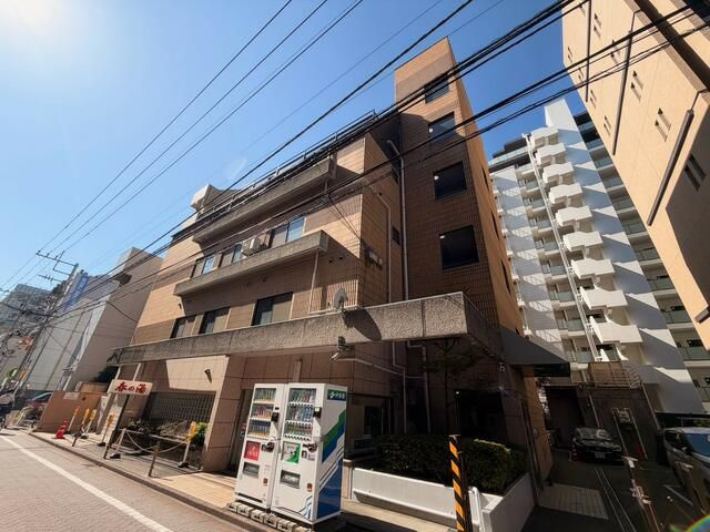プリマベーラ三鷹の外観|お電話でお問合わせ頂けますと、よりスムーズにご対応出来ます♪