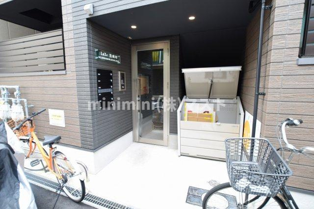 LUXE黒崎町のエントランス