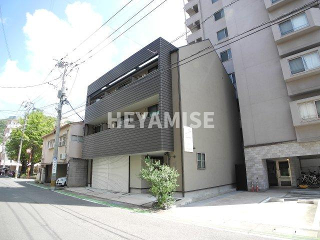 Apartment Grus 山王通り