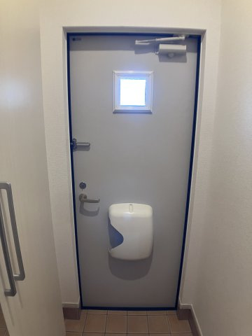 ビオーラ　クスミールの玄関
