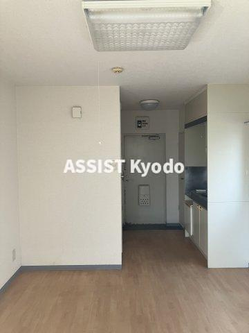 ユースピア田園調布の居間・リビング
