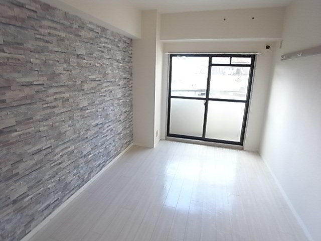 尼崎市稲葉元町１丁目の賃貸マンションの寝室|使い勝手のいい寝室です