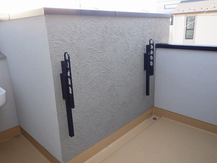 亀井野戸建のバルコニー
