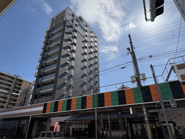 プレサンスロジェ明石本町