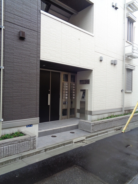エクセリア昭和町のエントランス|物件入り口です！
