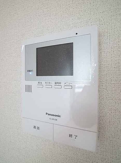 エクレーレ舜プリモのセキュリティ|安心のTVモニターインターホン☆