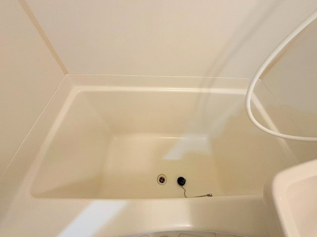 プルス塚本の浴室