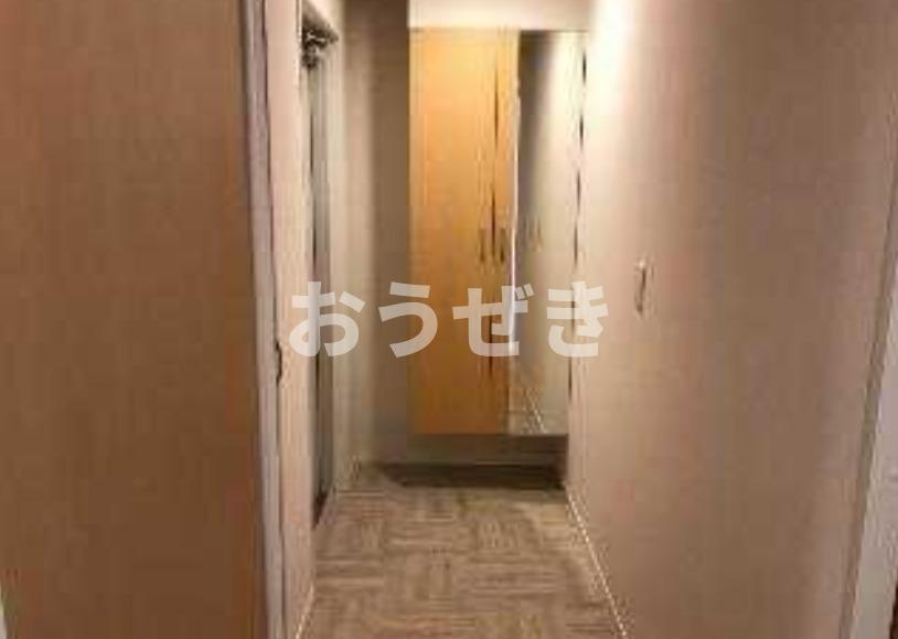 ミネルヴァ千寿新橋の玄関
