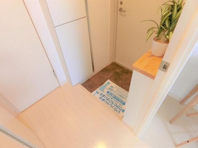 ジェムストーン田園調布の玄関