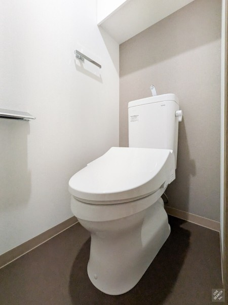 Ｔｈｅ　Ｓｈｉｎａｇａｗａ　Ｅａｓｔ　Ｒｅｓｉｄｅｎｃｅのトイレ|シンプルで使いやすいトイレです