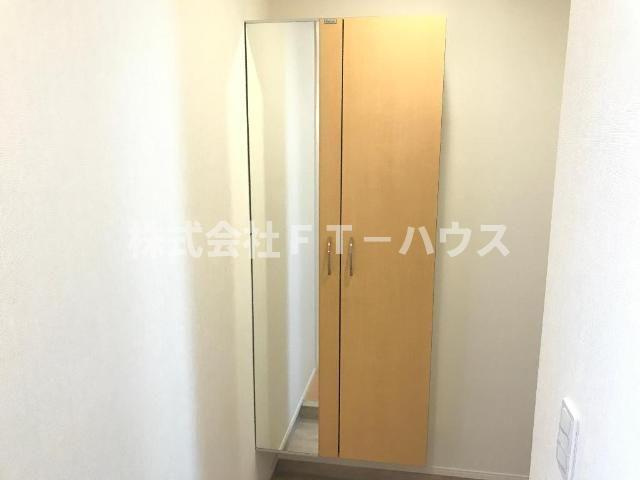 ウィステリア大野　Ｂの玄関