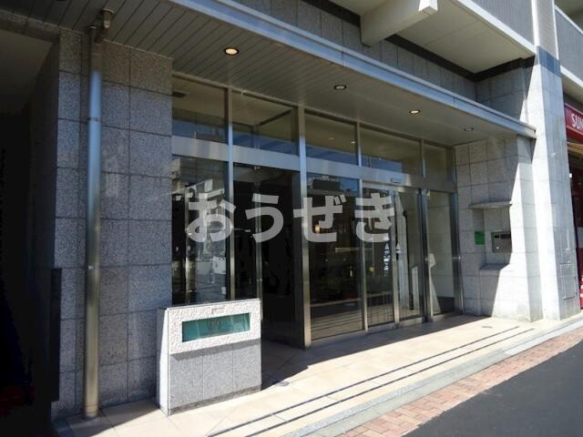 日神デュオステージ板橋駅前のエントランス