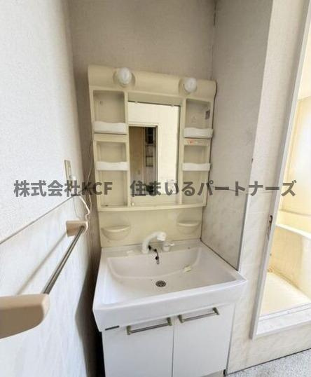 リフレッシュ1の洗面所|コンパクトで使いやすい洗面所
