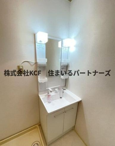 カンフォート東合川の洗面所|脱衣スペースもあります