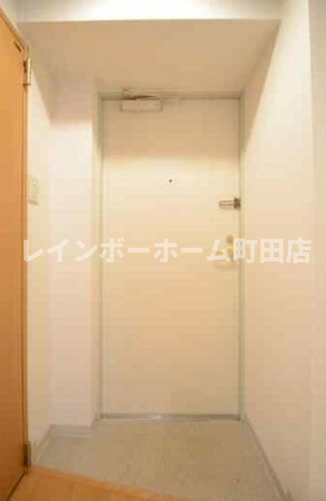 ラ・フルール芹ヶ谷※初期費用分割後払いサービス利用可能物件の玄関