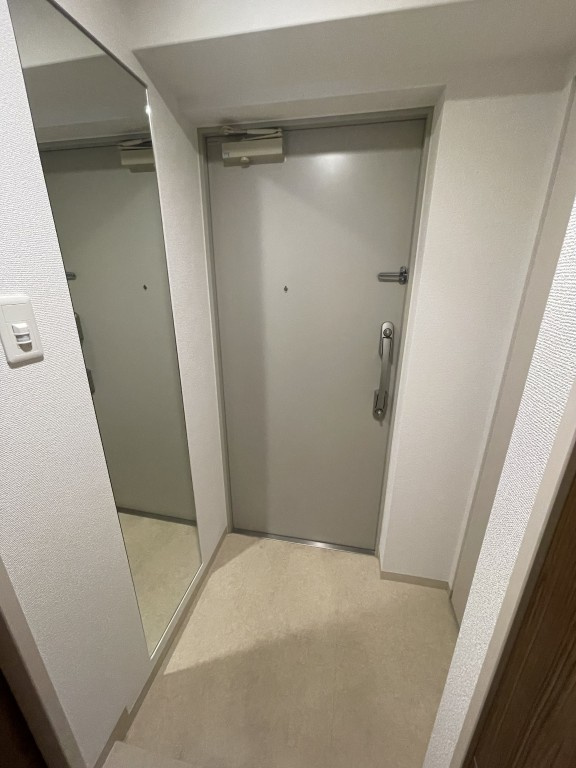 ホープハウスⅢの玄関