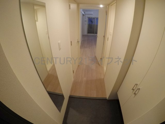 【玄関】 | セレニテ西中島アリア弐番館