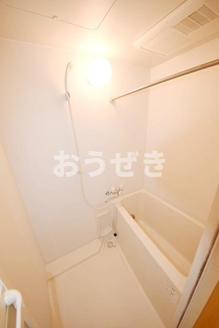 アックス蒔田の浴室