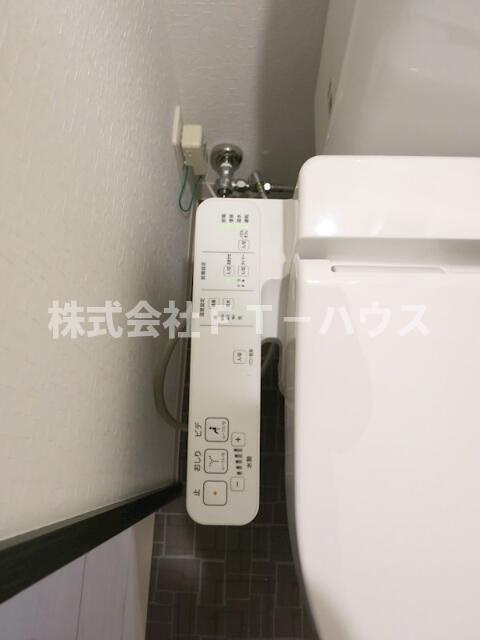 クレシェンテ梅月のトイレ