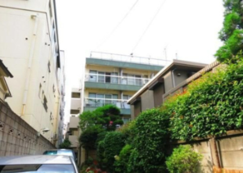 納戸マンションの外観