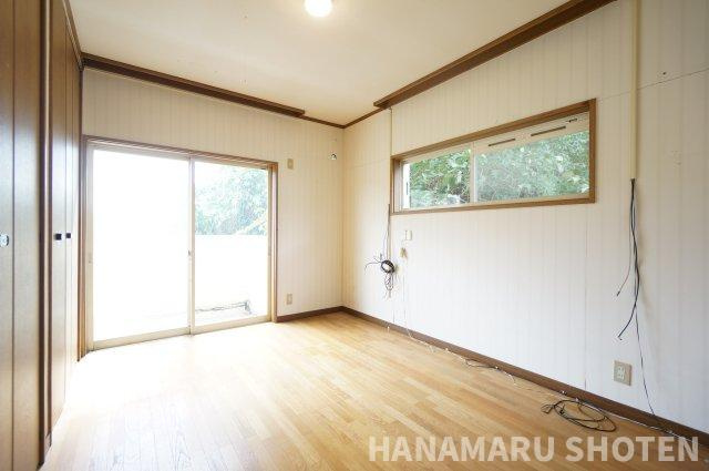 千葉市緑区誉田町中古戸建の洋室|スタンダードな洋室です