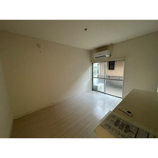 ニューファミリー北柏Ｃ棟の居間・リビング