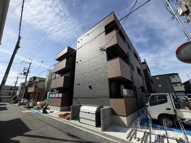 Louis Apartment豊中蛍池イースト