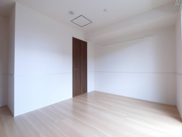 【洋室】 | ※同タイプ写真になります