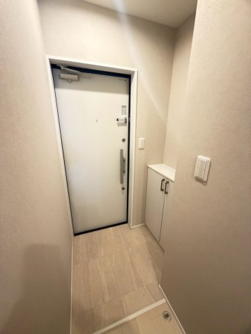 【玄関】 | Likes仁戸名町　B棟