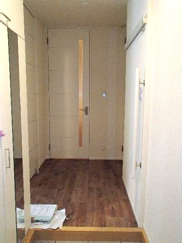 Laきれいらの玄関
