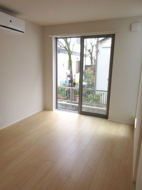 Ｔ－Ｇａｒｄｅｎの洋室