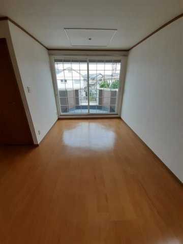 【居間・リビング】 | ハイム　駅東