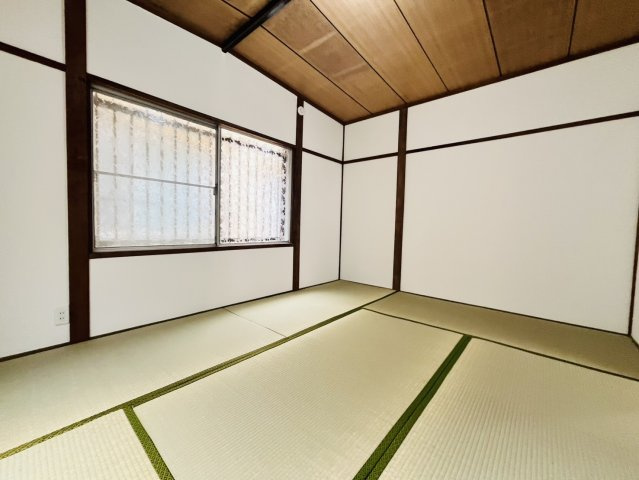 東垂水2丁目戸建の寝室