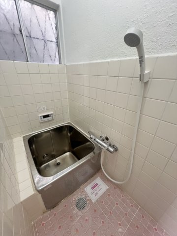 東垂水2丁目戸建の浴室