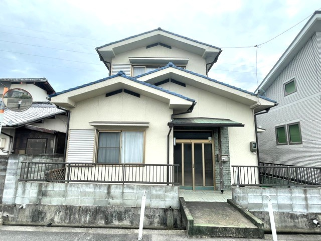 岡山市東区益野町戸建の外観