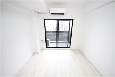 【洋室】 | M-RESIDENCE新大阪Garden