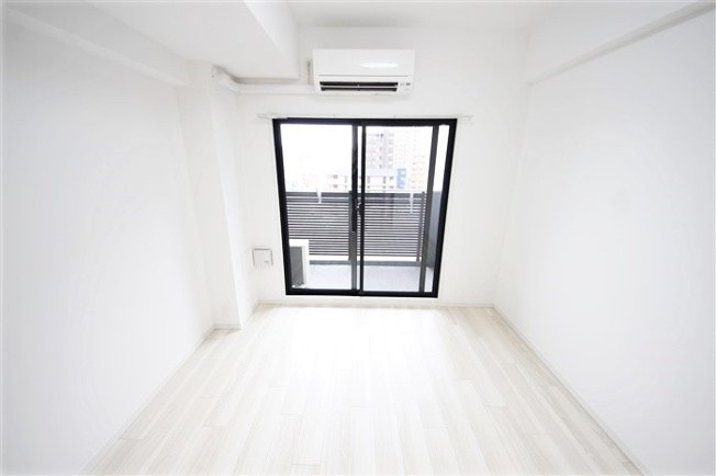 【洋室】 | M-RESIDENCE新大阪Garden
