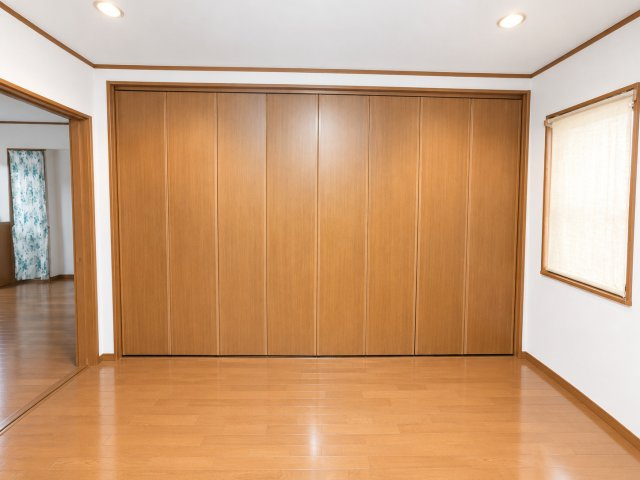 高石市千代田6丁目戸建の洋室
