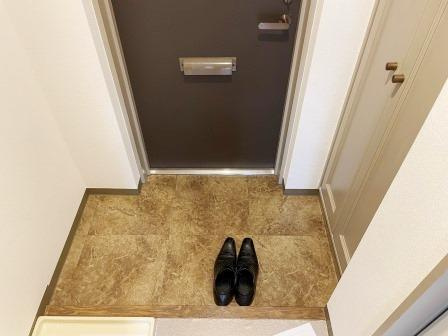 マンションアクロス西巣鴨の玄関