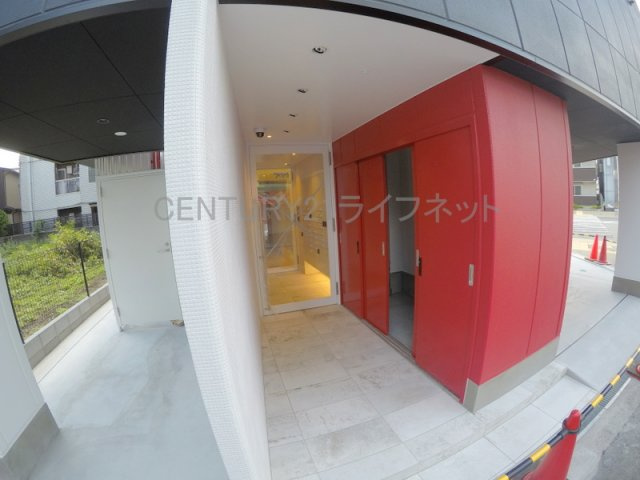 【エントランス】 | アウラ新大阪