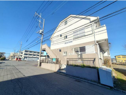 コスモハイム花畑の外観