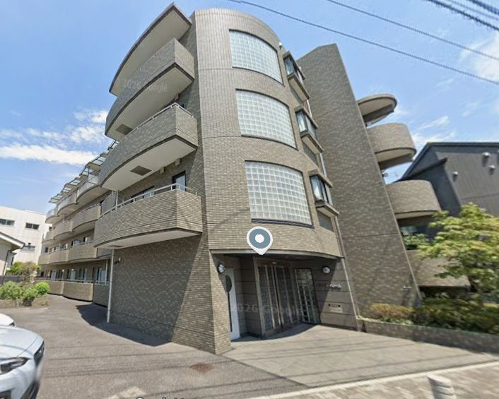 足立区西綾瀬４丁目の賃貸マンションの外観