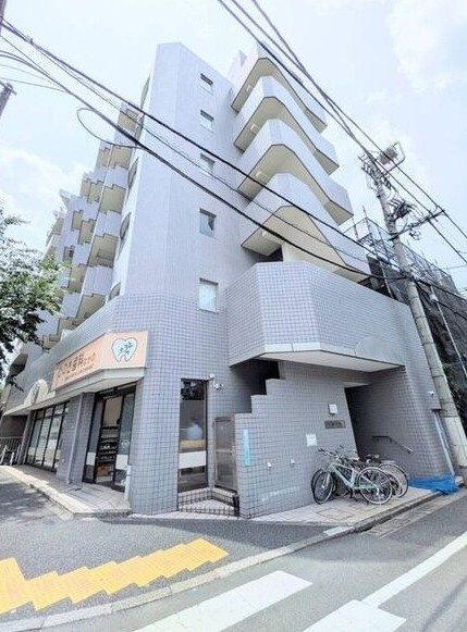 カームハウスの外観