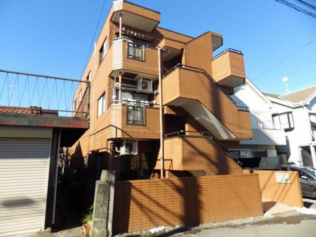 パレ・ドール町田上鶴間の外観