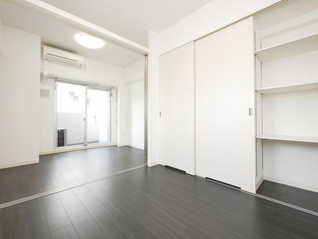 ＡＤＷＲｅｓｉｄｅｎｃｅ松屋町の居間・リビング