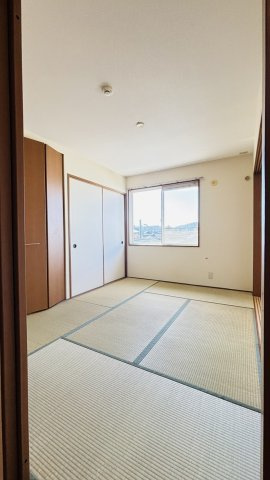 筑紫野市針摺中央１丁目のアパートの和室