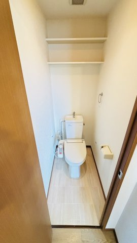筑紫野市針摺中央１丁目のアパートのトイレ