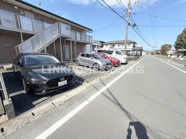 グレースコート A棟の駐車場