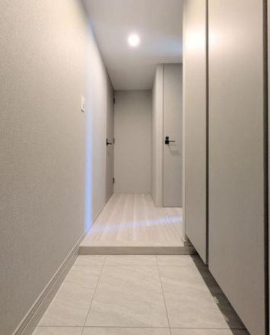 レスピール蓮根 の玄関