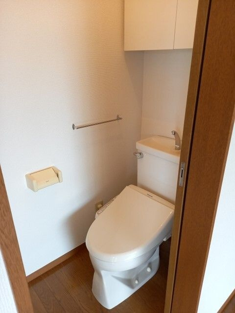 ひまわりハウスのトイレ|トイレもきれいです